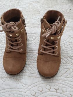 Boots for girls size 8