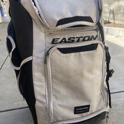 Easton Wheeled Catchers Bag