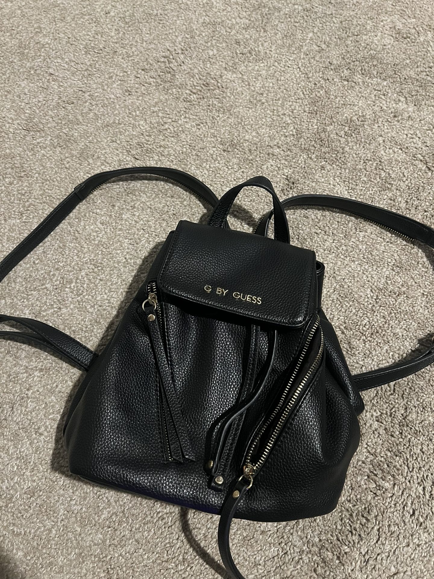 Guess Women’s Small Backpack With Gold Zippers