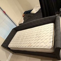 Twin Day Bed And Trundle