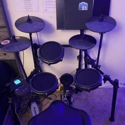Alesis Nitro Drum Kit + Expansion Pack