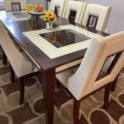 8 Piece Dining Set 
