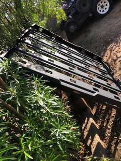 Vehicle cargo rack for Jeep, suv or pickup trucks