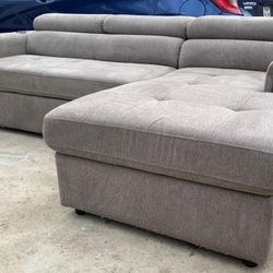 Sectional Sofa 