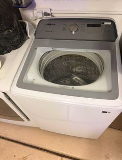 Samsung top load washer almost new