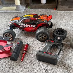 Traxxas Nitro Rustler 1/10 scale 2WD stadium truck