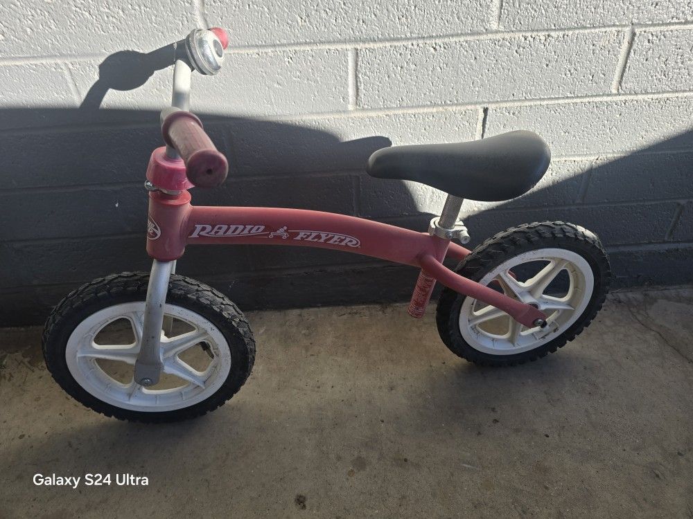 Radio Flyer Glider Bike