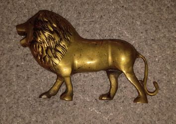 Vintage Brass Lion