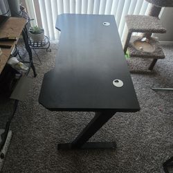 Gaming Desk