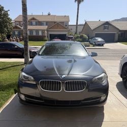 BMW 530i 2011
