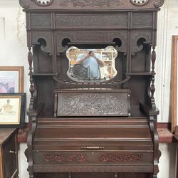1902 Cornish Company Organ