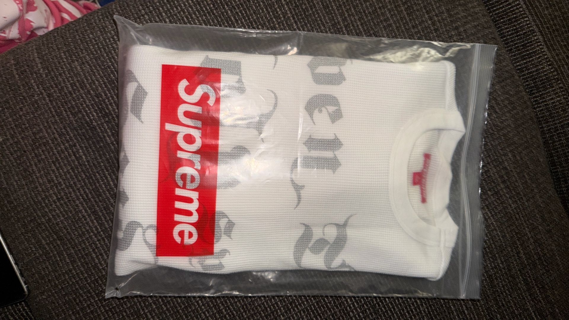 SUPREME ANGEL THERMAL Size Large