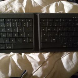 Micro Soft Wireless Keyboard For Android And iPhone I Pad