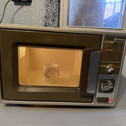1985 Microwave Oven Analog Controls Model RE-525D 1980’s