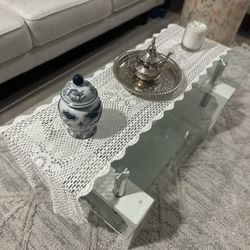 Glass Coffee Table With Three Lamp