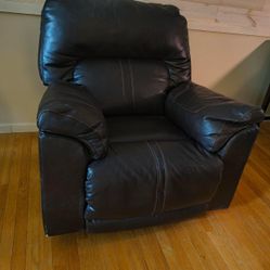 Pair of Oversized Faux Leather Rocking Recliner Chairs For Sale 🪑