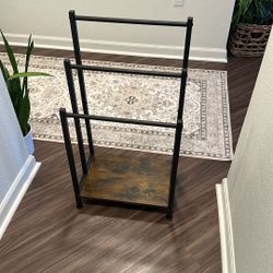 Floor Towel Holder