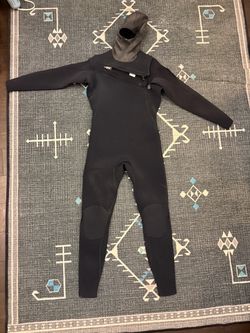Feral surfing wetsuit