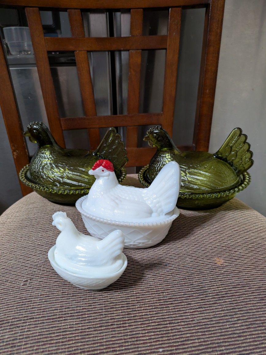 Vintage Hen On Nest Candy Dish