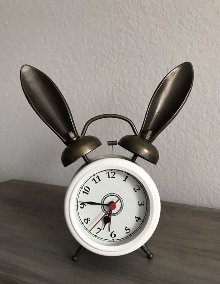 Pottery Barn Teen Rabbit Ears Working Clock
