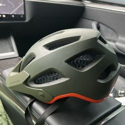 Wavecel Bontrager Bicycle Helmet