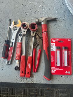 Milwaukee hand tools