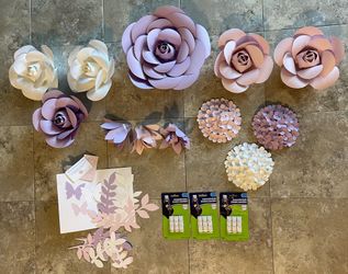 Paper Flowers Wall Decor