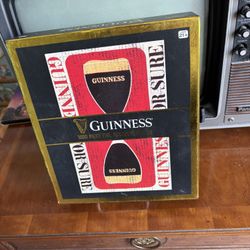 Classic GUINNESS Foil Accented Puzzle Retro 1000 Pieces