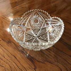 Beautiful Heavy Cut Glass or Crystal Bowl