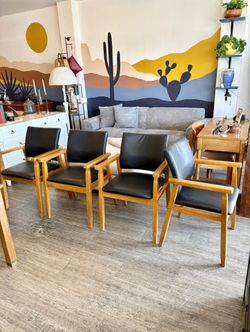NEW Modern Dining Chairs Set Of 4