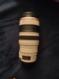 Canon EF 28-300mm f/3.5-5.6 L IS USM Lens