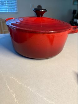 Let Creuset 26cm Enameled Cast Iron Dutch Oven