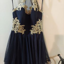 Prom Dress Size 5 Like New 