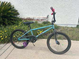 Kids size Mongoose BMX Bike Bicycle 20”