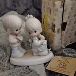 Precious Moments Figurine Collectible My Love blooms  For You 