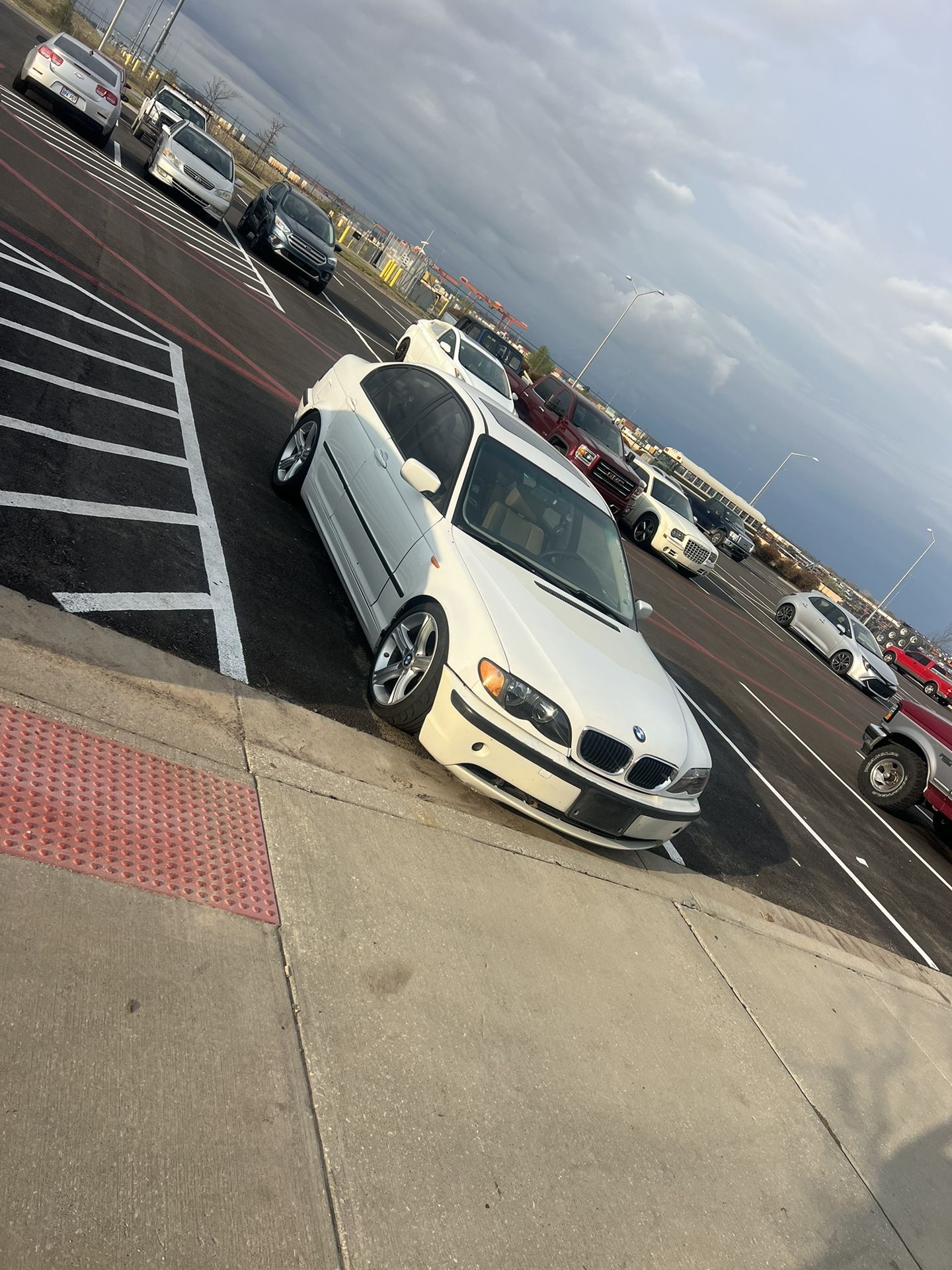 2001 BMW 325i