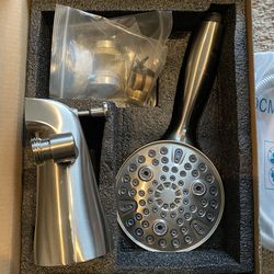 Detachable shower head for tub spout