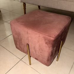 pink small chair