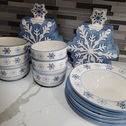 Christmas Dinnerware 