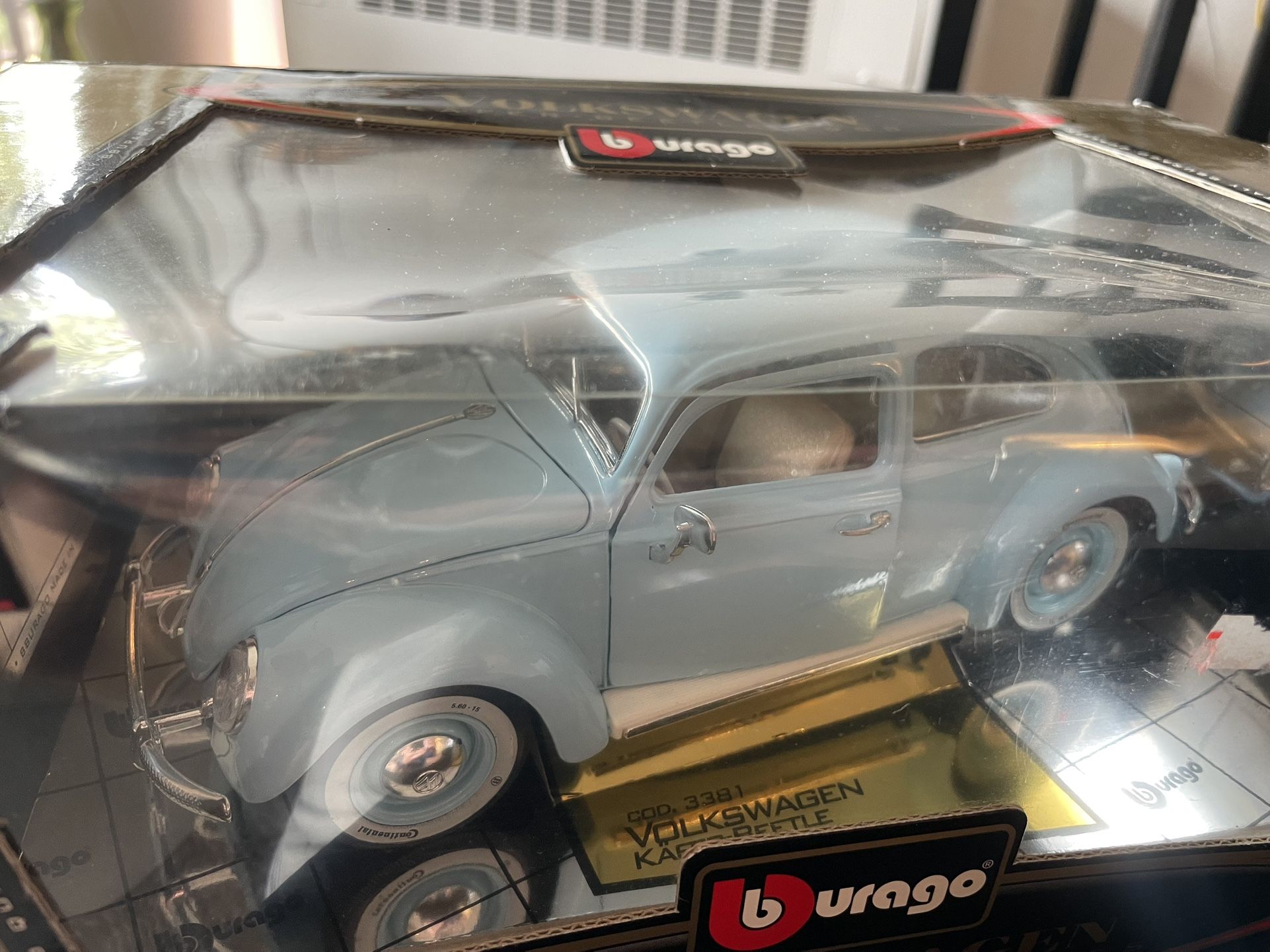 VW Beetle 1955 1:18 Diecast