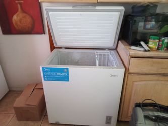Midea 7cu ft chest freezer