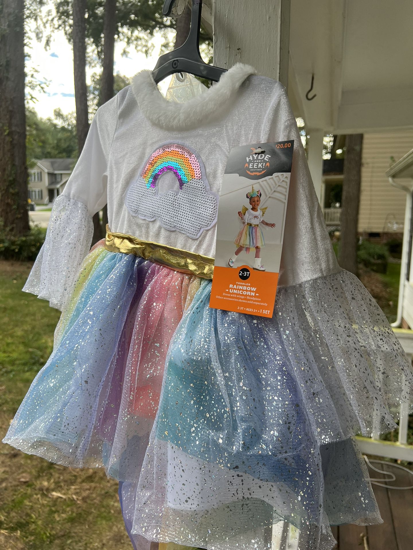 Adorable Rainbow unicorn costume in size  2 to 3T Beand New