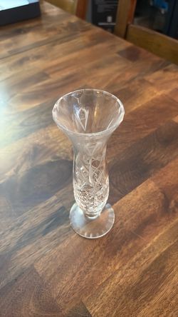 8-inch bud vase