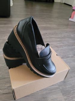 Women's Loafers New Size 7