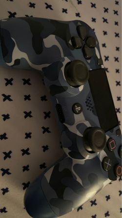 CamOHHH PS4 Controller $30 basically brand new