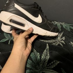 nike shoes *not for free 