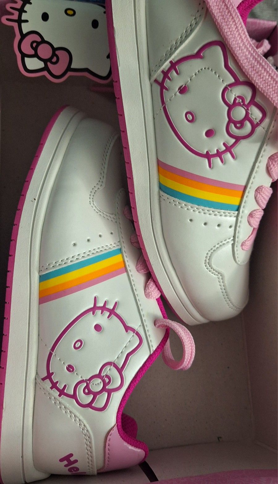 Hello Kitty