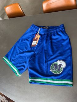 NEW Mitchell & Ness Dallas Mavericks 1998 75th Anniversary Shorts – Large – Holographic Logo