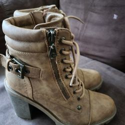 Size 6 And A Half Boots 