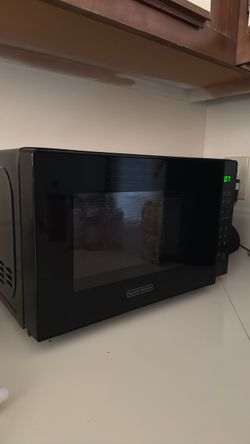 BLACK+DECKER Microwave
